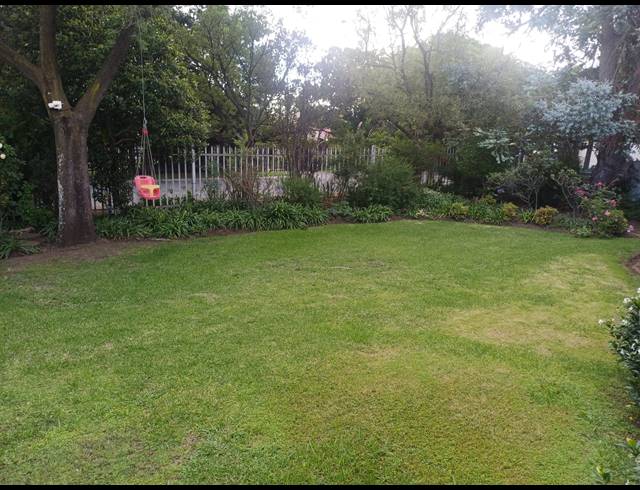 5 BEDROOM HOUSE FOR SALE IN SECUNDA CENTRAL